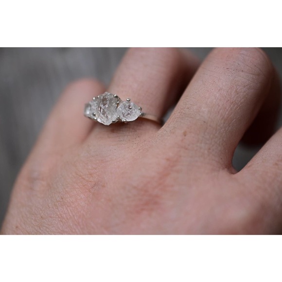 Alternative Engagement Ring Raw rustic Promise Ring size 4 5 6 7 8 9 10 … - Picture 5 of 5